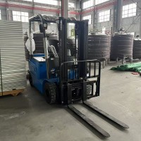 吳江比亞迪2噸電動(dòng)叉車門架高度