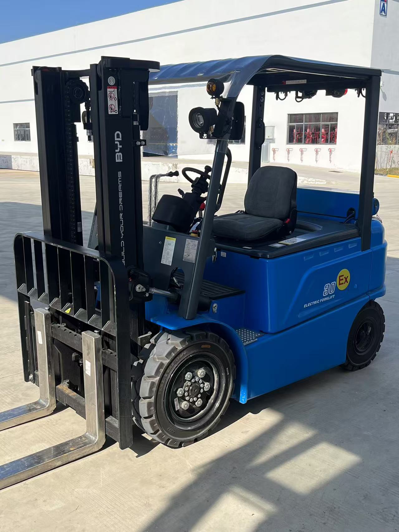 常熟比亞迪電動(dòng)防爆叉車(chē)